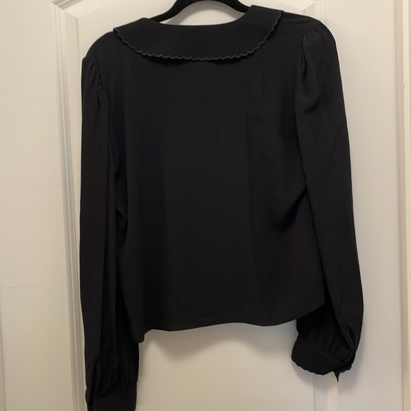 Aritzia Sunday Best Blouse- size medium. NWT - Picture 2 of 3